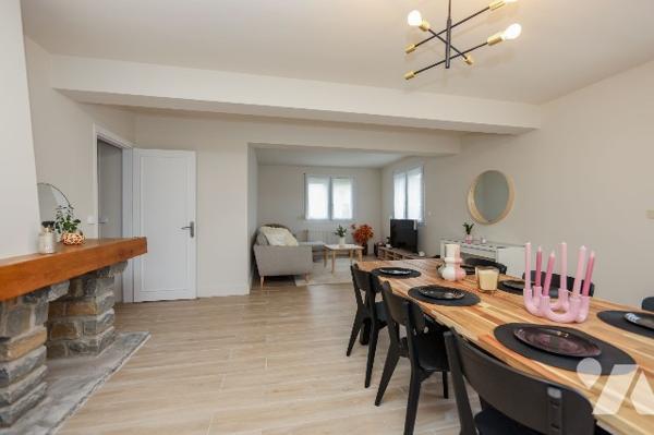 Villa rénovée de 211m² avec garage située dans le quartier QUENTOVIC proche plage et commerces