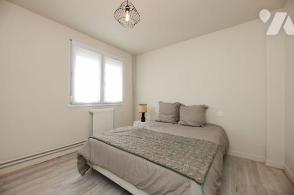 Villa rénovée de 211m² avec garage située dans le quartier QUENTOVIC proche plage et commerces