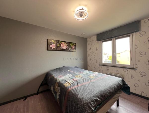 Mondelange – Maison 189 m² – Jardin, terrasse, double garage À Mondelange , Maison individuelle 189 m² sur un terrain d’environ 485 m² ,