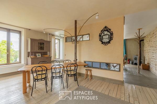 Ancien hôtel rénové avec gîtes à deux pas du lac de Pierre-Percée