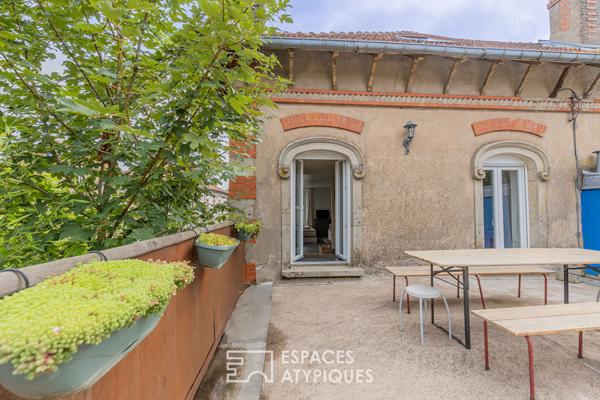 Ancien hôtel rénové avec gîtes à deux pas du lac de Pierre-Percée