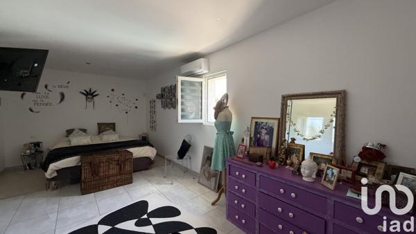 Maison 5 pièces de 144 m² à Bagnols-sur-Cèze (30200)