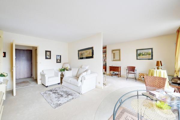 Appartement F2 à vendre  2 pièces - 50 m2 PARIS - 75019