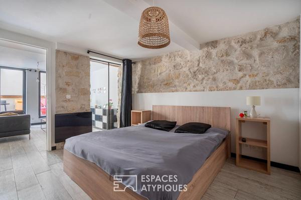 Deux maisons communicantes et un deux-pièces autour d’une cour privée