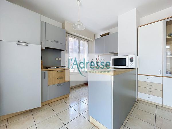 Appartement Antibes 3 pièce(s) 67.98 m2