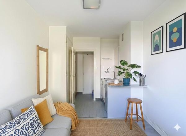 Frontalier ou Investisseur - Studette proche Genève