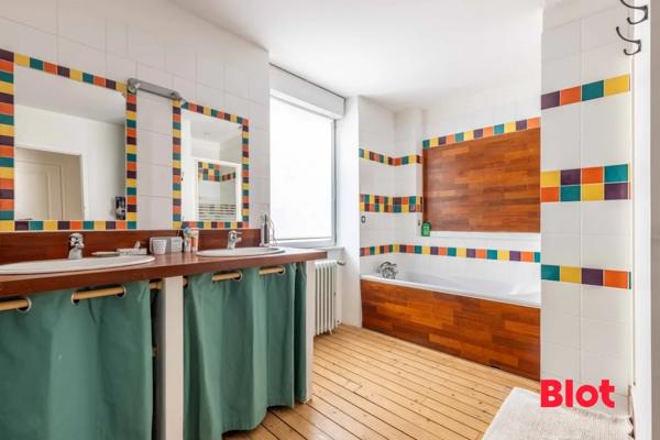 Maison 7 pièce(s)