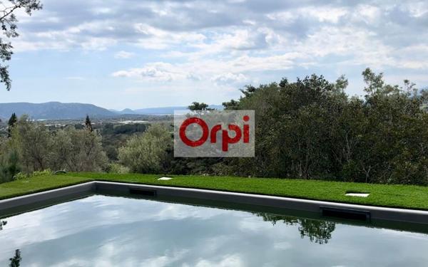 Maison à vendre    3 pièces • 131 m2 Lecci