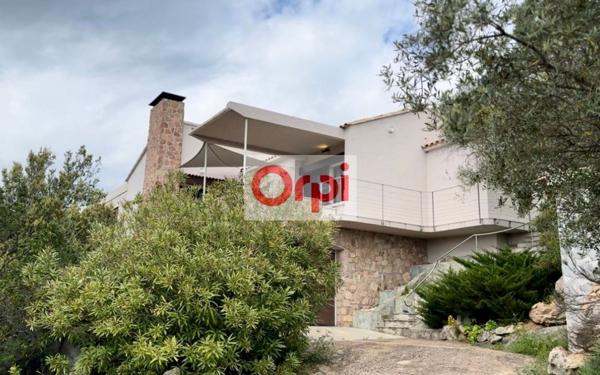 Maison à vendre    3 pièces • 131 m2 Lecci