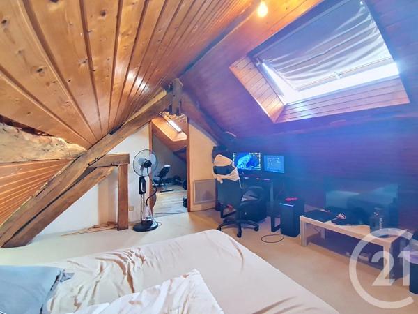 Appartement F5 à vendre  6 pièces - 145 m 2   VESOUL  - 70