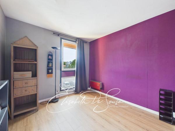 DUPLEX FAMILIAL AVEC BOX ET BALCON