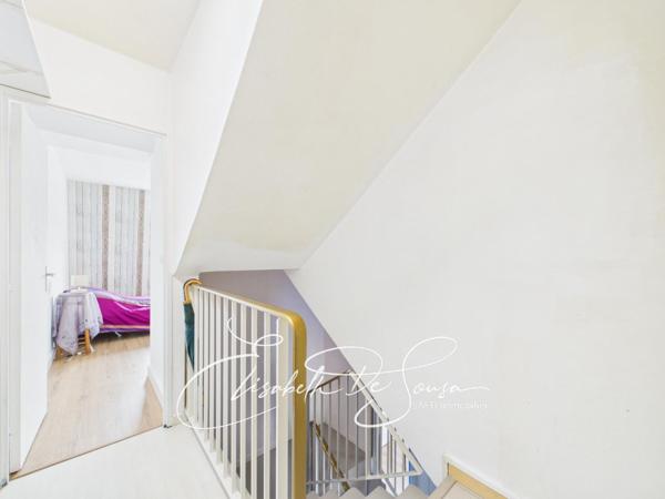 DUPLEX FAMILIAL AVEC BOX ET BALCON