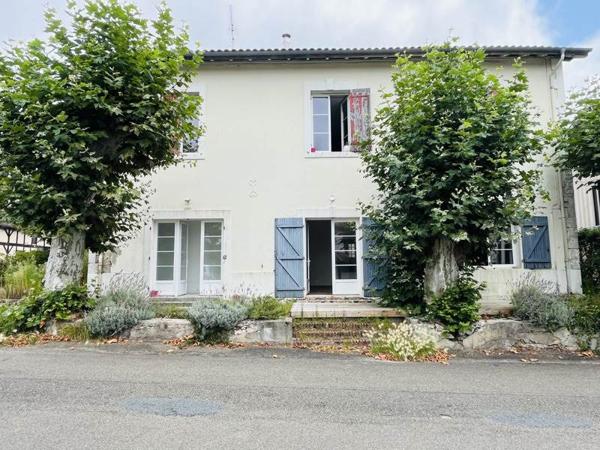 Immeuble à vendre |  Lesperon |  400 m²