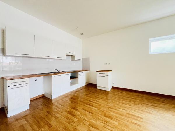 Immeuble à vendre |  Lesperon |  400 m²