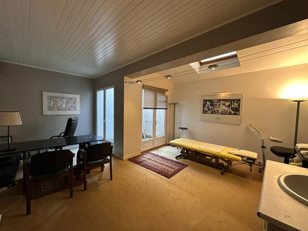 Local commercial Milly La Foret 3 pièce(s) 60 m2