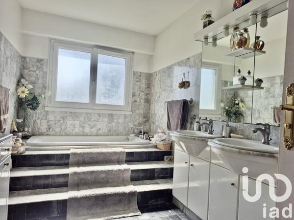 Maison à vendre 6 pièces 164 m² L'Haÿ-les-Roses