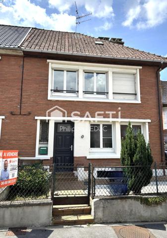 Maison semi mitoyenne avec garage - Beaux volumes !