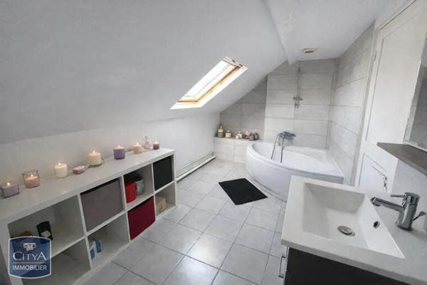 Maison à louer 4 pièces 74.59m²