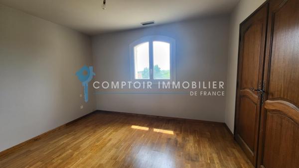 Villa
                                                                                                                                                                                                                                                                                                                        7 pièce(s)                                                                                                                                                                                                          6 chambre(s)                                                                                                                                                                                                          218  m²