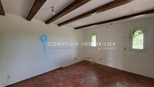 Villa
                                                                                                                                                                                                                                                                                                                        7 pièce(s)                                                                                                                                                                                                          6 chambre(s)                                                                                                                                                                                                          218  m²