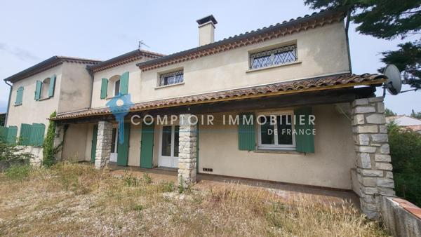 Villa
                                                                                                                                                                                                                                                                                                                        7 pièce(s)                                                                                                                                                                                                          6 chambre(s)                                                                                                                                                                                                          218  m²