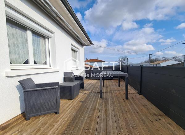 Maison 4ch belle terrasse extérieure grand jardin