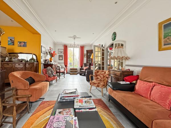 Maison de Prestige à Vendre à Rosny-sous-Bois