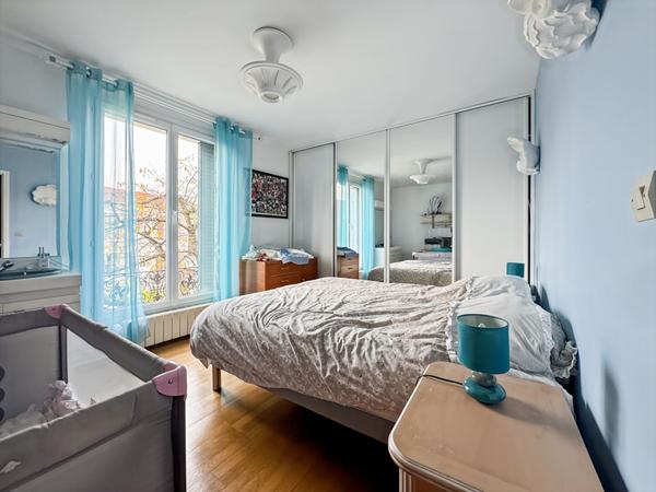 Maison de Prestige à Vendre à Rosny-sous-Bois