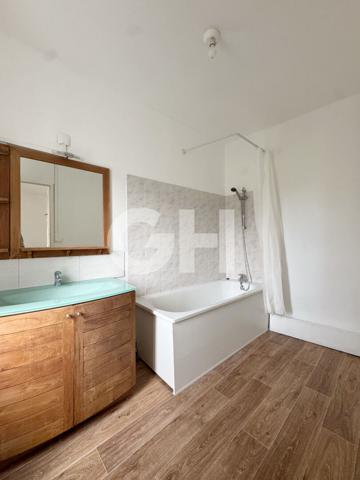 Maison à louer à Berlaimont - 4 pièces, 85.80 m²