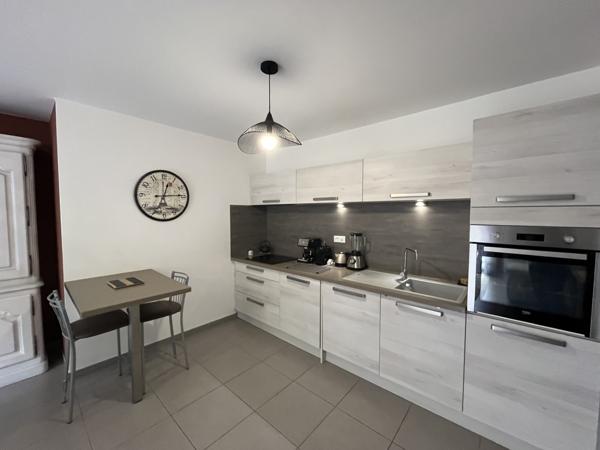 Aix-en-Provence (13090) T3 avec garage dans résidence de standing