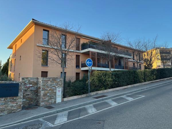 Aix-en-Provence (13090) T3 avec garage dans résidence de standing