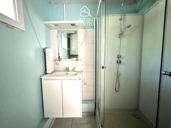 Maison
                                                                                                                                                                                                                                                                                                                        7 pièce(s)                                                                                                                                                                                                          3 chambre(s)                                                                                                                                                                                                          140  m²