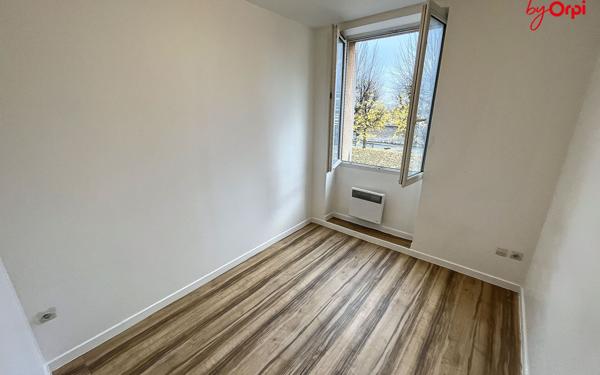 Appartement à vendre    1 pièce • 25,70 m2 Juziers