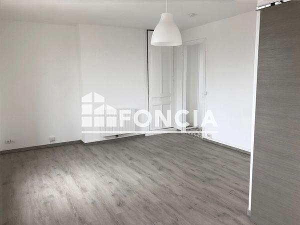 Location Studio 33.4 m² - 37 RUE BERTHELOT Le Havre 76600