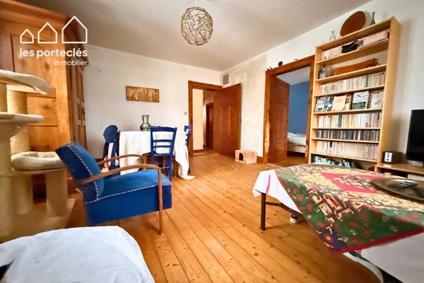 Immeuble de rapport avec 2 appartements 113 m² + 71 m²