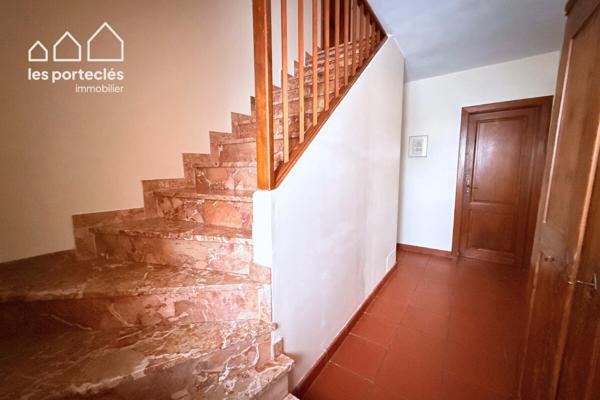 Immeuble de rapport avec 2 appartements 113 m² + 71 m²