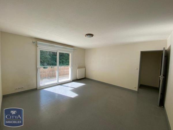 Appartement à louer 2 pièces 46.42m² Poitiers (86000)