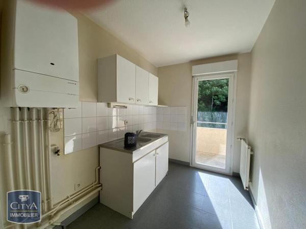 Appartement à louer 2 pièces 46.42m² Poitiers (86000)
