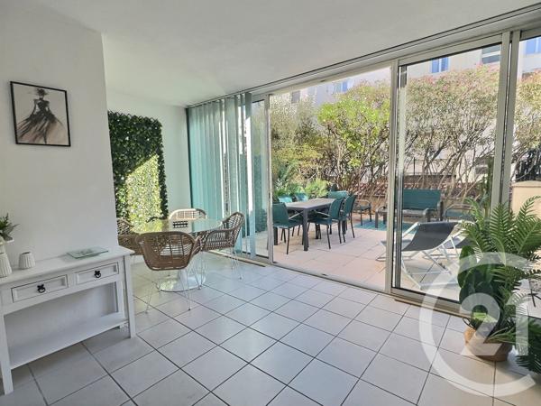 Appartement T2 à vendre  2 pièces - 52,35 m2 FREJUS - 83