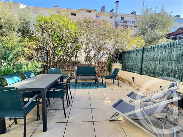 Appartement T2 à vendre  2 pièces - 52,35 m2 FREJUS - 83