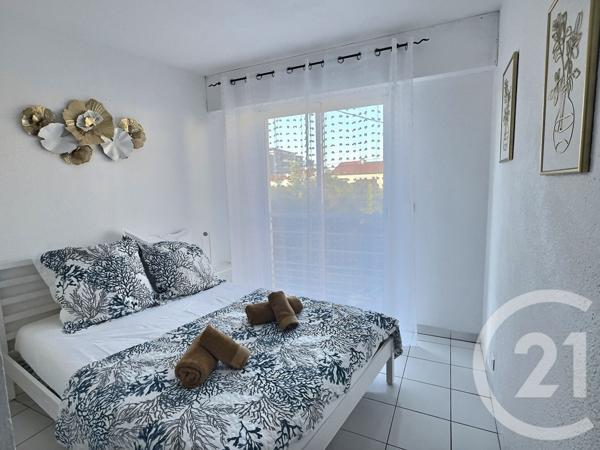 Appartement T2 à vendre  2 pièces - 52,35 m2 FREJUS - 83