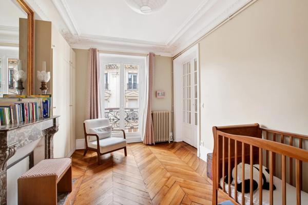 Appartement Paris 10e - HAUTEVILLE / PETITS HÔTELS