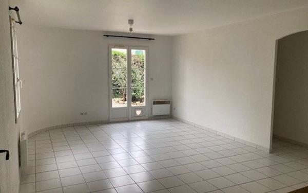 Maison à vendre    4 pièces •  Périgny