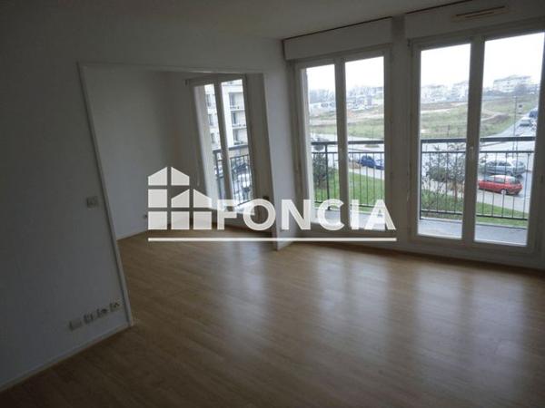 Location Appartement 2 pièces 34.34 m² - 1 ROND POINT DE L'AUBE Cergy Le Haut 95800