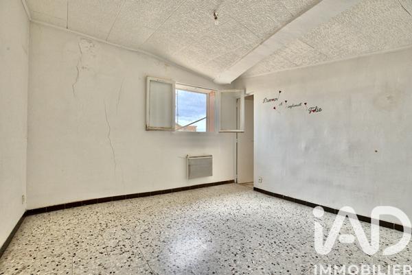 Immeuble à vendre 400 m² Lambesc