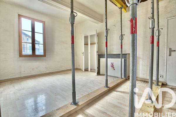 Immeuble à vendre 400 m² Lambesc