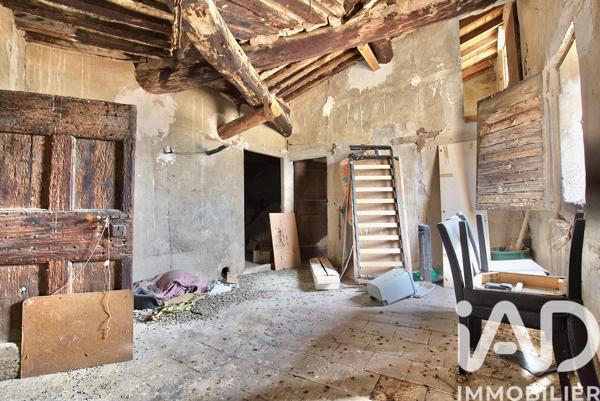 Immeuble à vendre 400 m² Lambesc