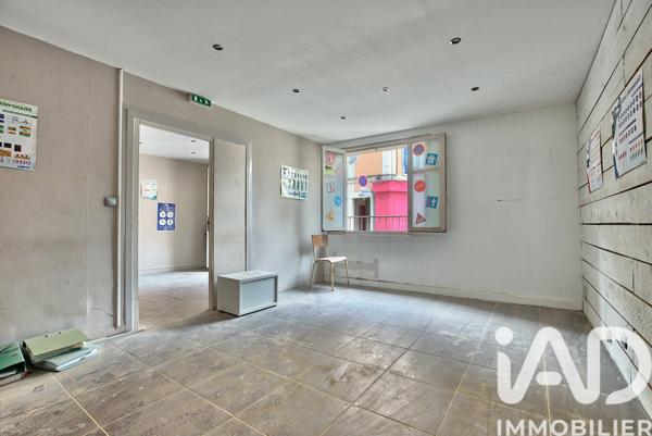 Immeuble à vendre 400 m² Lambesc