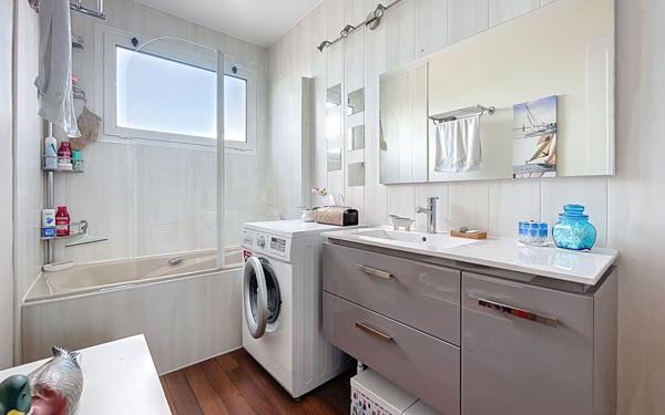 Appartement à vendre    3 pièces • 79,31 m2 La Rochelle