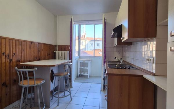 Appartement à vendre    3 pièces • 61,95 m2 Saint-Étienne